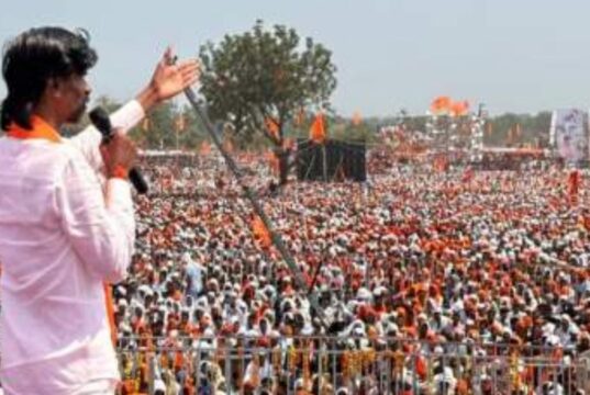 मनोज जरांगे पाटील तुझ्या सारखं सासऱ्यांच्या जीवावर तुकडा तोडत नाही – छगन भुजबळाची टीका
