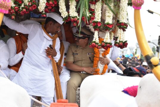 संत ज्ञानेश्वर महाराज पालखी सोहळ्यात पुण्याचे पोलीस आयुक्त अमितेश कुमार यांची उपस्थिती