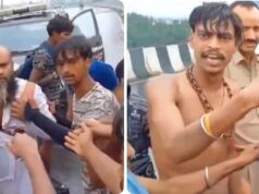 “मेरठमध्ये कांवडीयांच्या कांवडला धक्का लागल्याने संतप्त कांवडीयांनी लोकांवर काठीने हल्ला केला, गाडीची तोडफोड केली”