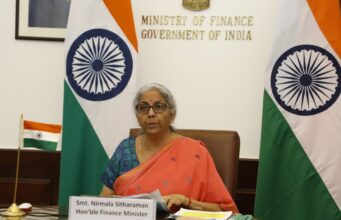 “करदात्यांसाठी महत्त्वपूर्ण बदल: नवीन कर स्लॅब सुधारित, स्टँडर्ड डिडक्शन वाढवले”