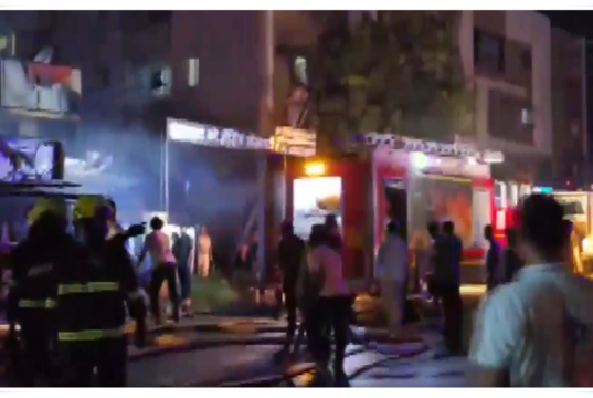 पिंपरी-चिंचवडच्या देहू रस्त्यावर मोठी आग; अनेक दुकानं जळून खाक.