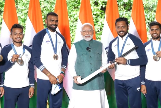 पॅरिस ऑलिम्पिक्समधील विजेत्यांचा सन्मान: पंतप्रधान मोदींच्या हस्ते खेळाडूंचा सत्कार, भारताचे ऑलिम्पिक स्वप्न 2036 च्या दिशेने
