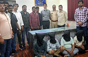 मीराभाईंदरमध्ये ‘बोल-बच्चन’ टोळीच्या चार सदस्यांना अटक; ज्येष्ठ नागरिकांची फसवणूक करून लाखोंचे दागिने लंपास.