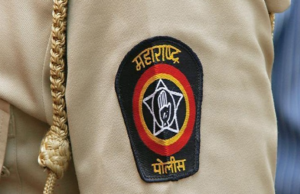 पुण्यात सौन्य दलासाठी दारू गोळा बनविणाऱ्या खडकी ॲम्युनेशन फॅक्टरीतील कामगाराकडे आढळली जिवंत काडतुसे