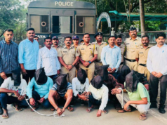 पुणे: रांजणगाव MIDC परिसरातून २१ बांगलादेशी नागरिक ताब्यात; पुणे ग्रामीण पोलीसांच्या दहशतवाद विरोधी पथकाची मोठी कारवाई.