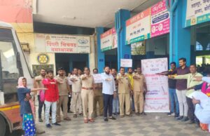 कुटुंबाच्या सर्वांगीण विकासासाठी मतदान करणार; महापालिकेच्या मतदार जनजागृती मोहिमेत प्रवाशांचा संकल्प