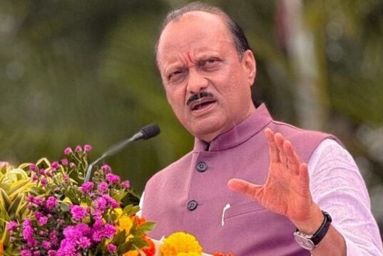 अजित पवार यांना मोठा दिलासा, आयकर विभागाने जप्त केलेली मालमत्ता परत मिळाली! सुषमा अंधारे यांचा खोचक टोला.