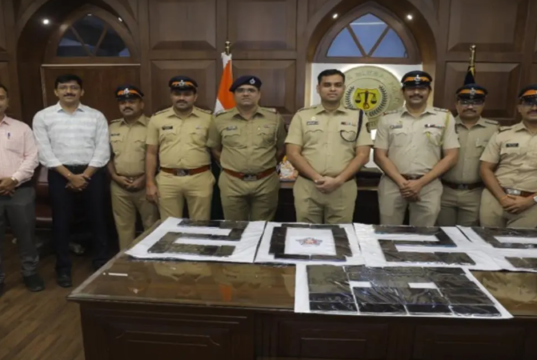 दक्षिण मुंबई पोलिसांची मोठी कारवाई: ८५ हरवलेले आणि चोरीला गेलेले फोन शोधून दिले