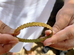 कात्रज बसस्टॉपवर गर्दीचा फायदा घेत चोरट्यांची सफाईदार हातचलाखी – सोन्याची ७०,००० रुपयांची बांगडी लंपास!