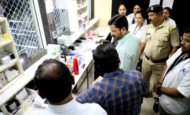 अतिरिक्त आयुक्त विजयकुमार खोराटे यांची पिंपरी चिंचवडमहानगरपालिकेच्या रुग्णालयांची पाहणी