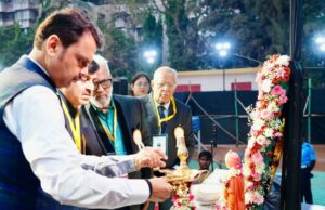 स्व. हशु अडवाणी यांच्या जन्मशताब्दीनिमित्त मुख्यमंत्री देवेंद्र फडणवीस यांची विशेष उपस्थिती!