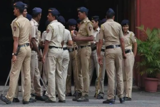 मुंबईत देहविक्रीचा गोरखधंदा उघड; चार ‘स्ट्रगलिंग’ अभिनेत्रींची सुटका