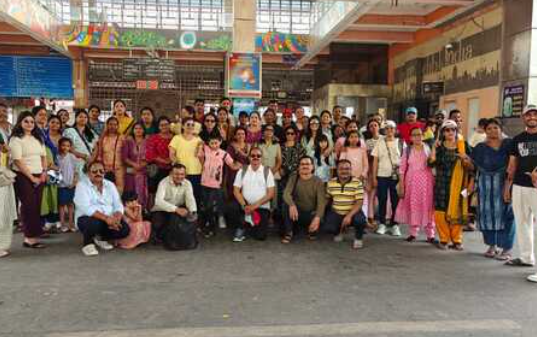 पहलगाम दहशतवादी हल्ल्याचा परिणाम : पुण्यातील ३५६ पर्यटक जम्मू-काश्मीरमध्ये अडकले, परतीसाठी सुरू झाली विशेष उड्डाणांची व्यवस्था