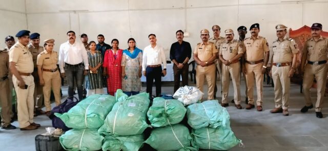 पुणे लोहमार्ग पोलिसांची मोठी कारवाई! ६ लाखांहून अधिक किमतीच्या अंमली पदार्थांचा नाश; १५ केसेसमधील मुद्देमाल भट्टीत जाळून नष्ट