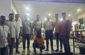 झोपेत असलेल्या मित्रांच्या घरातून मोबाईल चोरी करणाऱ्या चोराला हडपसर पोलिसांची शिताफीने अटक!