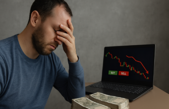 ठाणेकराचा ४१ लाखांचा फसवणूकीत झालेला नुकसान; ऑनलाइन ट्रेडिंग स्कॅममध्ये गुन्हा नोंदवला.